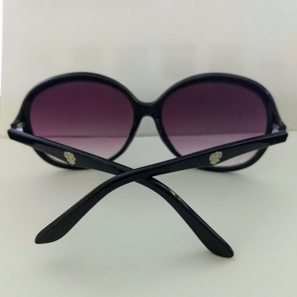 Vince camuto sunglasses